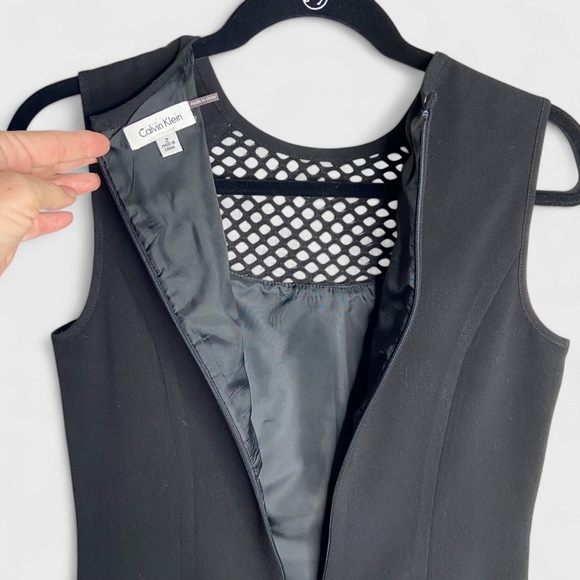 Calvin Klein Sheath dress, black, mesh insert, EUC, size 2 - Picture 6 of 6